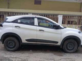 Tata Nexon Tata Nexon Smart Plus