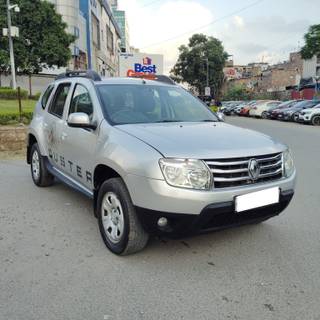 Renault Duster 2012-2015 Renault Duster Petrol RxL