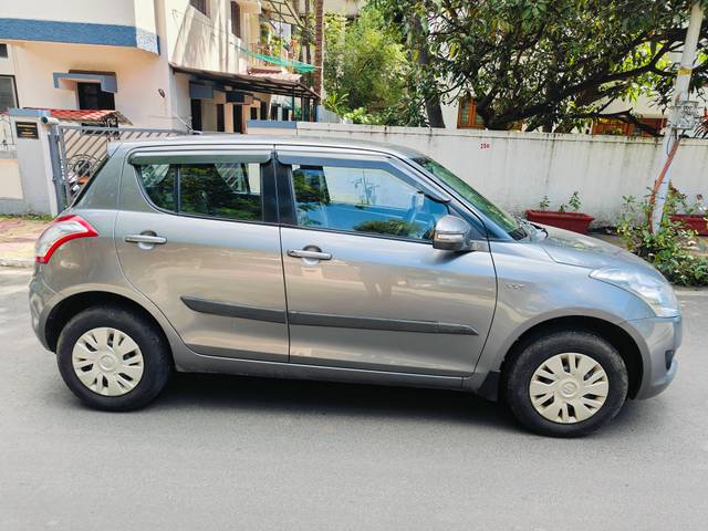 https://images10.gaadi.com/usedcar_image/4149256/original/processed_efb61a15397de63f90e6294b4d677641.jpg?imwidth=6401