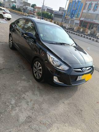 Hyundai Verna 2011-2015 Hyundai Verna 1.6 SX