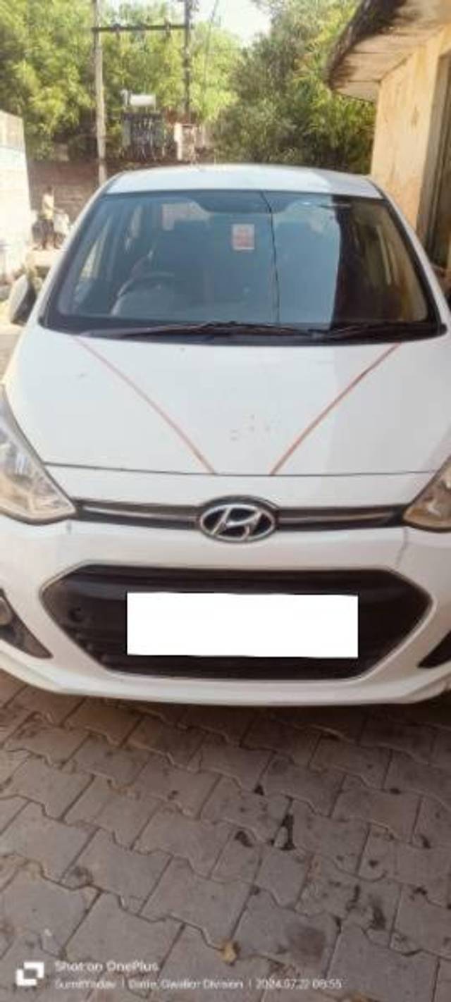 https://images10.gaadi.com/usedcar_image/4149617/original/processed_bb85e15e-0424-4815-b413-c56618e8bfde.jpg?imwidth=6400