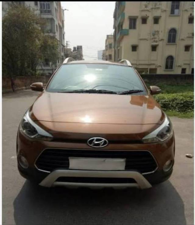 https://images10.gaadi.com/usedcar_image/4149671/original/processed_082fe8cf-06cb-4981-b50c-8ca0777451f8.jpg?imwidth=6400