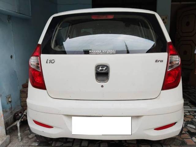 https://images10.gaadi.com/usedcar_image/4149695/original/processed_9527a973-03fb-4b33-962e-1f87ee4606b6.jpg?imwidth=6400