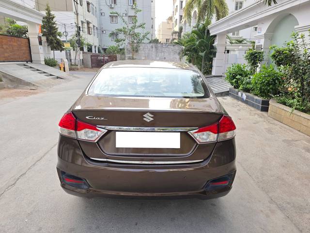 https://images10.gaadi.com/usedcar_image/4149754/original/processed_fcb5f1d613c37f3df5c0e0f78d903273.jpg?imwidth=6402