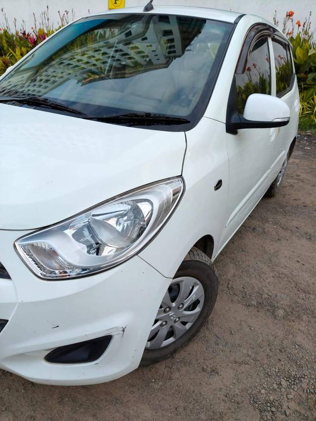 https://images10.gaadi.com/usedcar_image/4150011/original/processed_3c6662b98bbd63b0c3a60086e67aa7dc.jpg?imwidth=6400