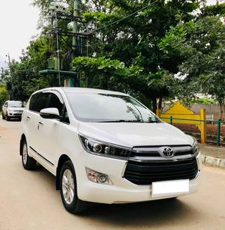 Toyota Innova Crysta 2016-2020 Toyota Innova Crysta 2.4 VX MT