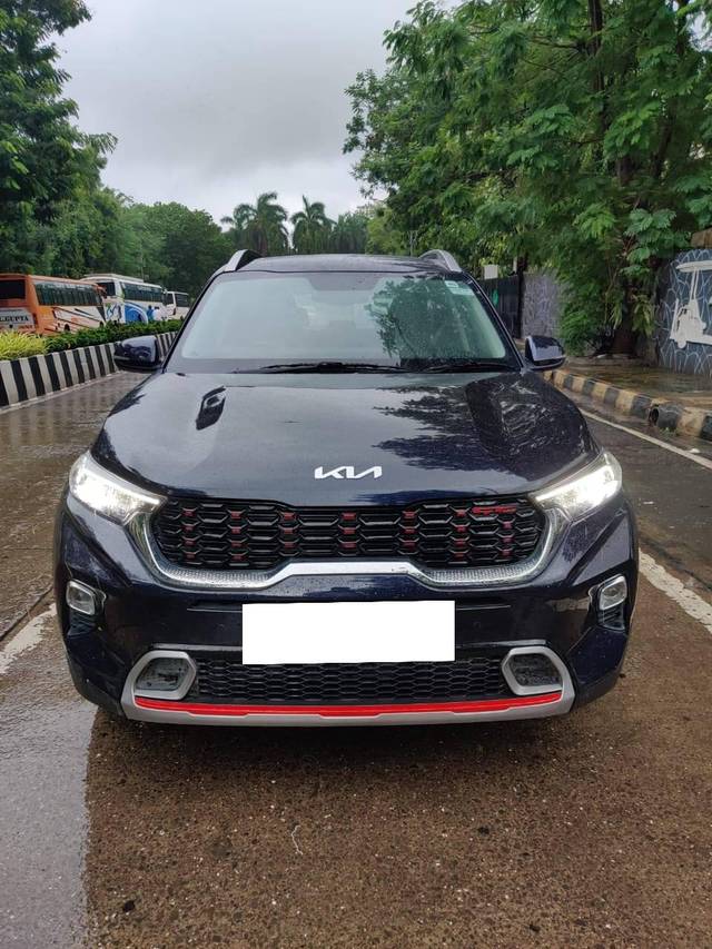 https://images10.gaadi.com/usedcar_image/4150321/original/processed_5e02101f4d7a457f44959a2761fe7cd7.jpg?imwidth=6401