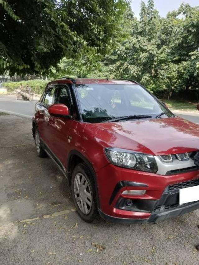 https://images10.gaadi.com/usedcar_image/4150486/original/processed_92ea03a6-a5ff-4aae-8340-9885d4688f4d.jpg?imwidth=6400