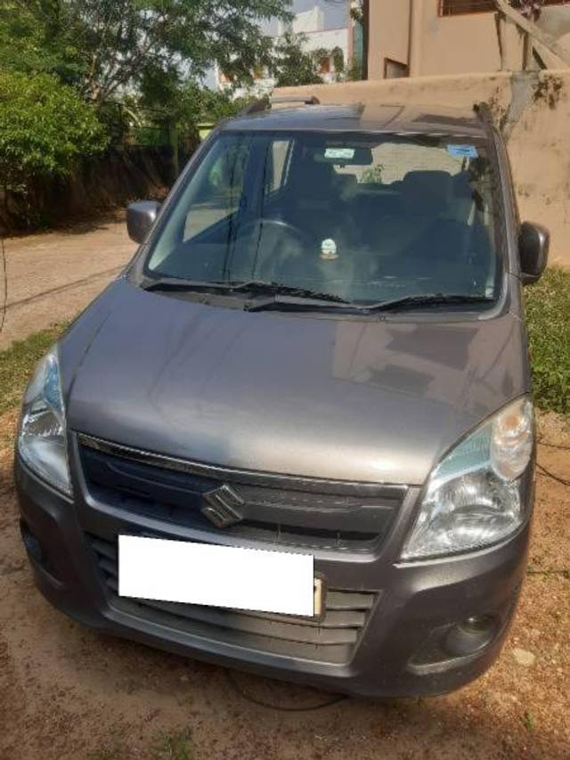 https://images10.gaadi.com/usedcar_image/4150508/original/processed_1d5684e4-596b-4bc1-b395-d3e0fc8f1563.jpg?imwidth=6400