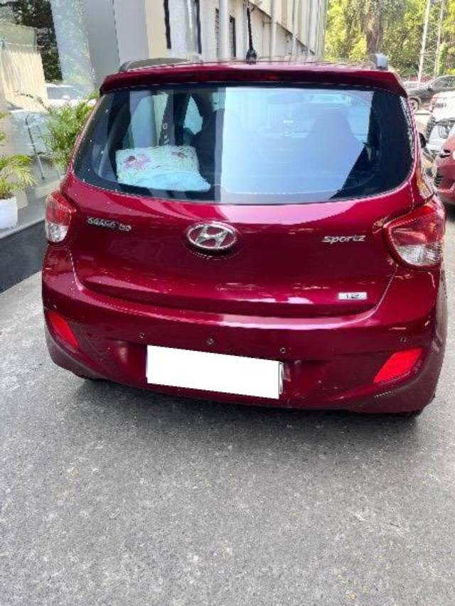 https://images10.gaadi.com/usedcar_image/4150544/original/processed_d0bbf0ee-c412-4947-85c8-05c76f0785be.jpg?imwidth=6401