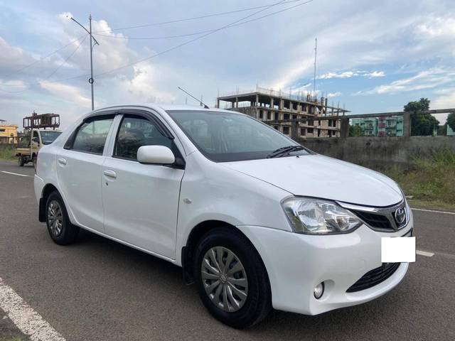 https://images10.gaadi.com/usedcar_image/4150581/original/processed_53902420da32e8a39ff46cc19e458f56.jpg?imwidth=6400