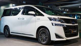 Toyota Vellfire 2019-2023 Toyota Vellfire Executive Lounge BSVI