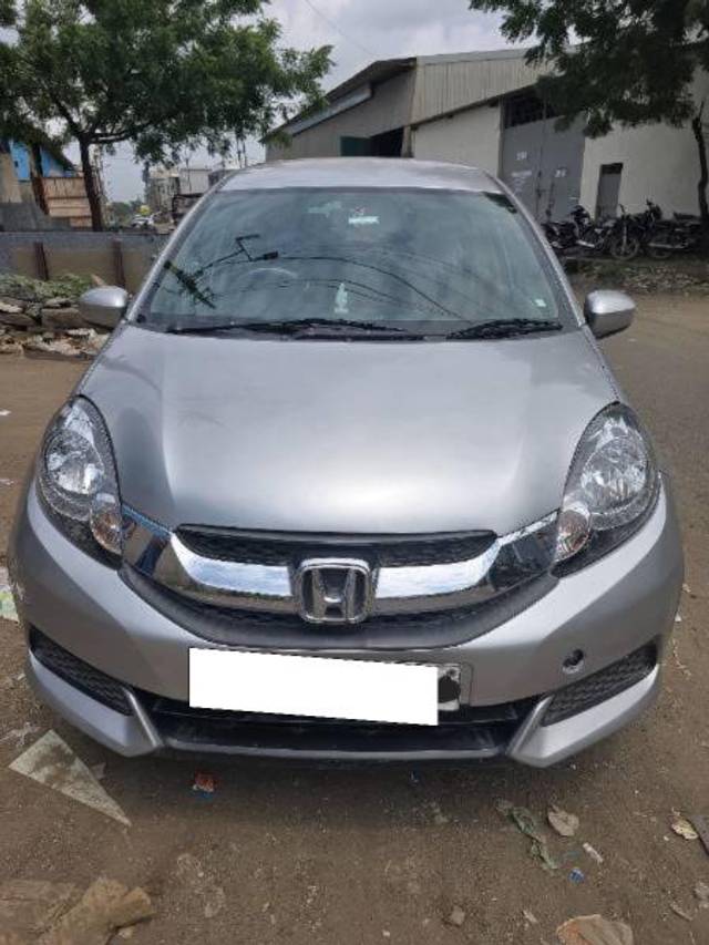 https://images10.gaadi.com/usedcar_image/4150729/original/processed_17f74a54-24c5-4c1c-a879-a5e580900977.jpg?imwidth=6400