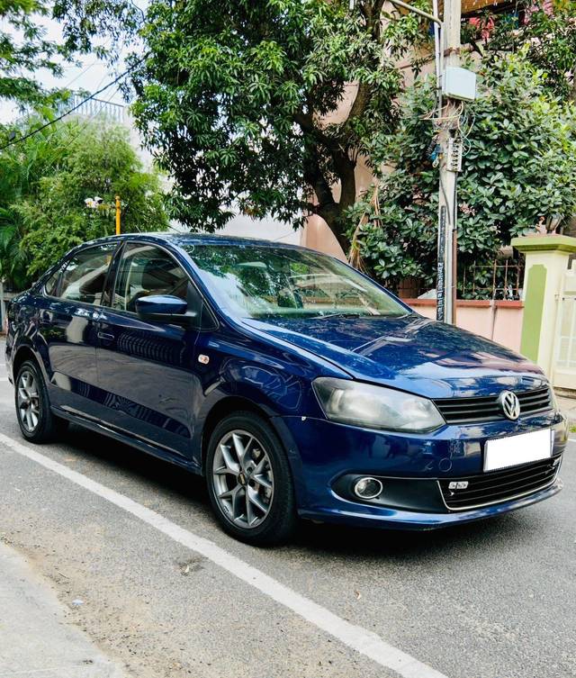 https://images10.gaadi.com/usedcar_image/4150875/original/processed_e06645dc0e73f078f4ce8a16e731160d.jpg?imwidth=6400