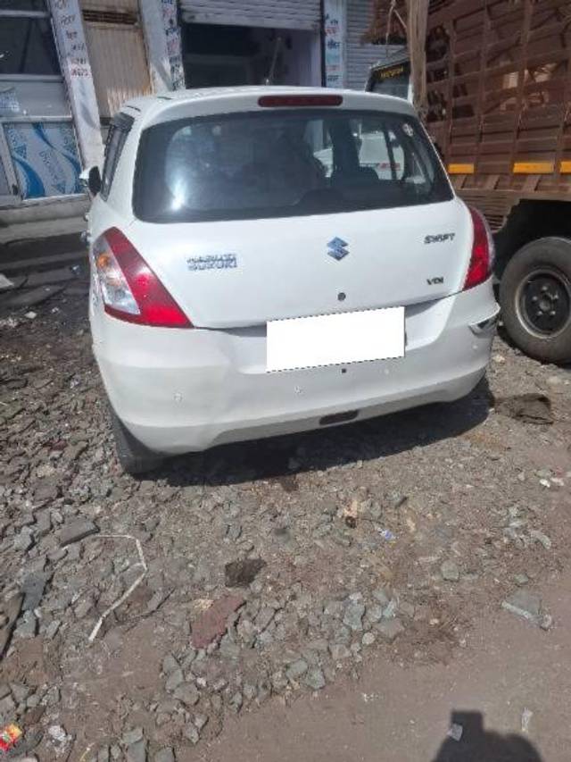 https://images10.gaadi.com/usedcar_image/4151234/original/processed_de5b2e67-ef59-4589-917f-d9f42e18ba9e.jpg?imwidth=6401