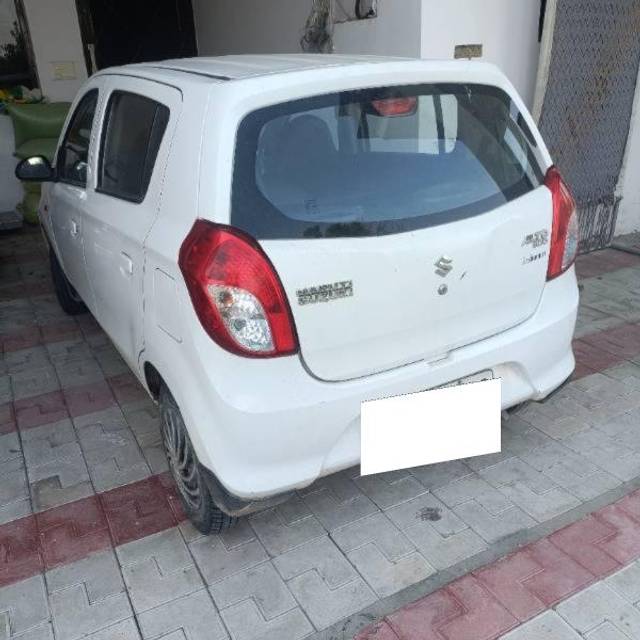 https://images10.gaadi.com/usedcar_image/4151311/original/processed_fb5556f9-b224-4933-b693-5067ea47b46e.jpg?imwidth=6402