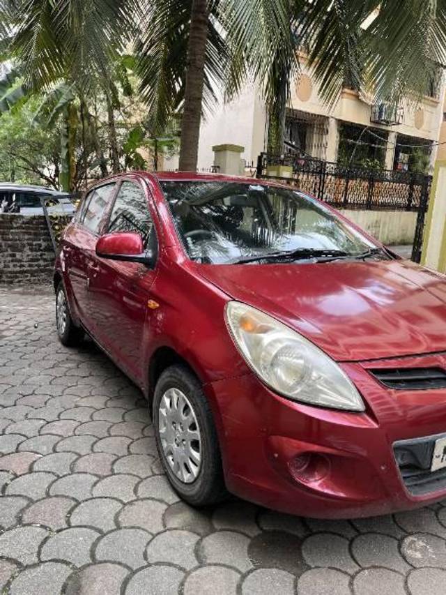 https://images10.gaadi.com/usedcar_image/4151474/original/processed_0cf3fa36-7665-4068-9022-960ee2340390.jpg?imwidth=6400