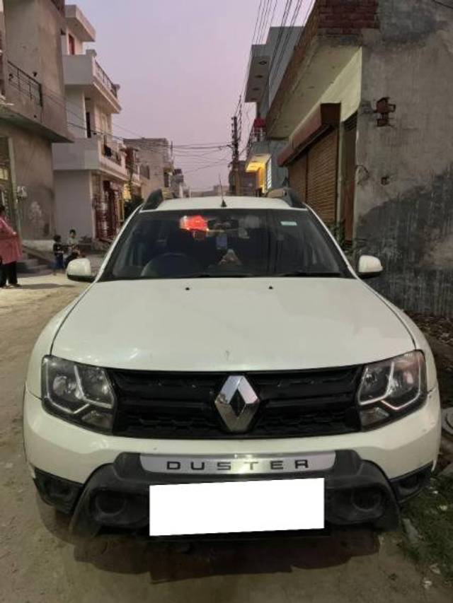 https://images10.gaadi.com/usedcar_image/4151486/original/processed_a41c5260-67fc-41df-8596-02d27b3ebfc5.jpg?imwidth=6400