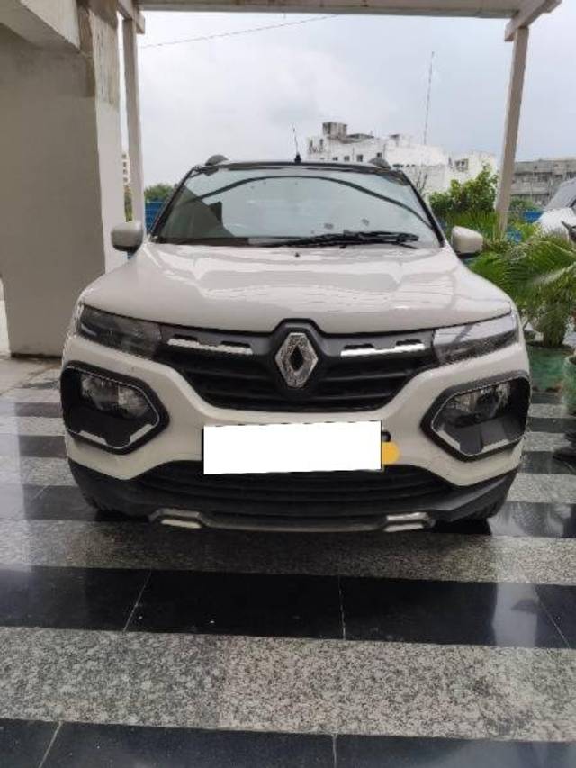 https://images10.gaadi.com/usedcar_image/4151576/original/processed_3647fe7a-f554-479f-87fe-d29b45de718e.jpg?imwidth=6400