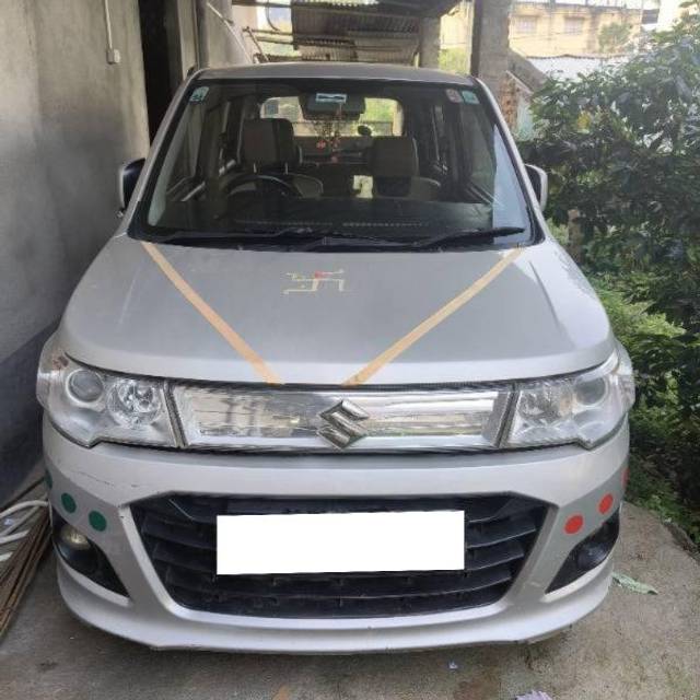 https://images10.gaadi.com/usedcar_image/4151600/original/processed_3e86dbe2-c0ec-4cbb-8b60-459241d4958c.jpg?imwidth=6400