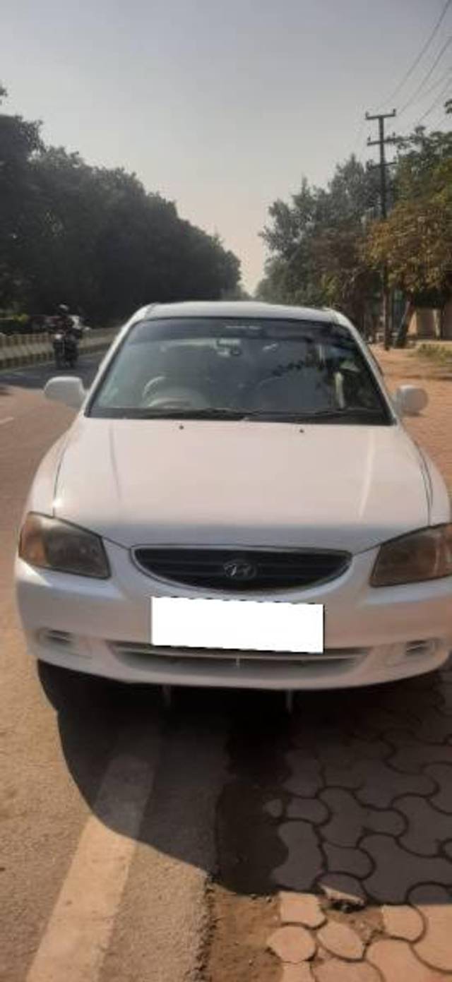 https://images10.gaadi.com/usedcar_image/4151763/original/processed_fe8a8788-4370-4276-b4d9-6617346d02b9.jpg?imwidth=6400