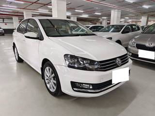 Volkswagen Vento 2015-2019 Volkswagen Vento 1.2 TSI Highline Plus AT