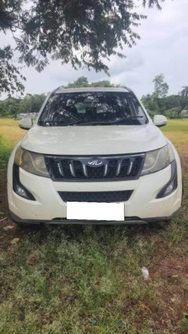 https://images10.gaadi.com/usedcar_image/4151874/original/processed_cf71a608-cd84-470b-b8bd-8a8633b99ef2.jpg?imwidth=6402