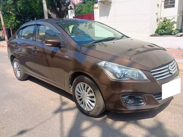 https://images10.gaadi.com/usedcar_image/4151888/original/processed_1aec1ec2408e8579d6b494c5d1c9169d.jpg?imwidth=6400