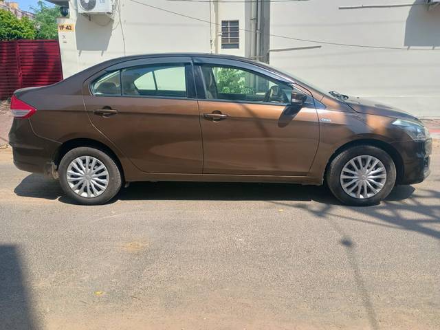 https://images10.gaadi.com/usedcar_image/4151888/original/processed_776028577372c46884959714b96cd38c.jpg?imwidth=6401