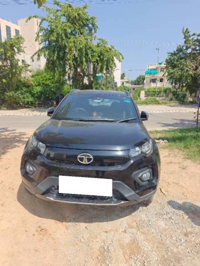 https://images10.gaadi.com/usedcar_image/4151889/original/processed_d34ed861-070c-4b8f-b1ec-065dd717b857.jpg?imwidth=6400