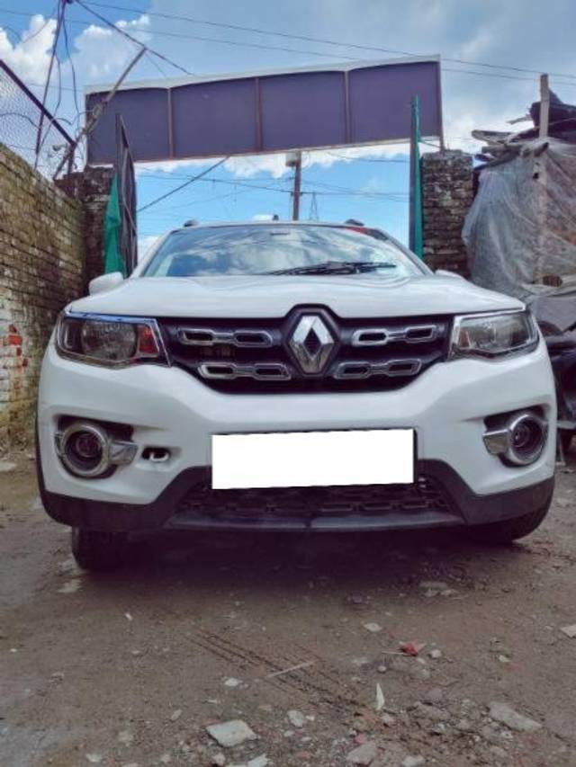 https://images10.gaadi.com/usedcar_image/4151901/original/processed_0b3f9eab-b4a0-4d72-8524-4491b89340c4.jpg?imwidth=6402