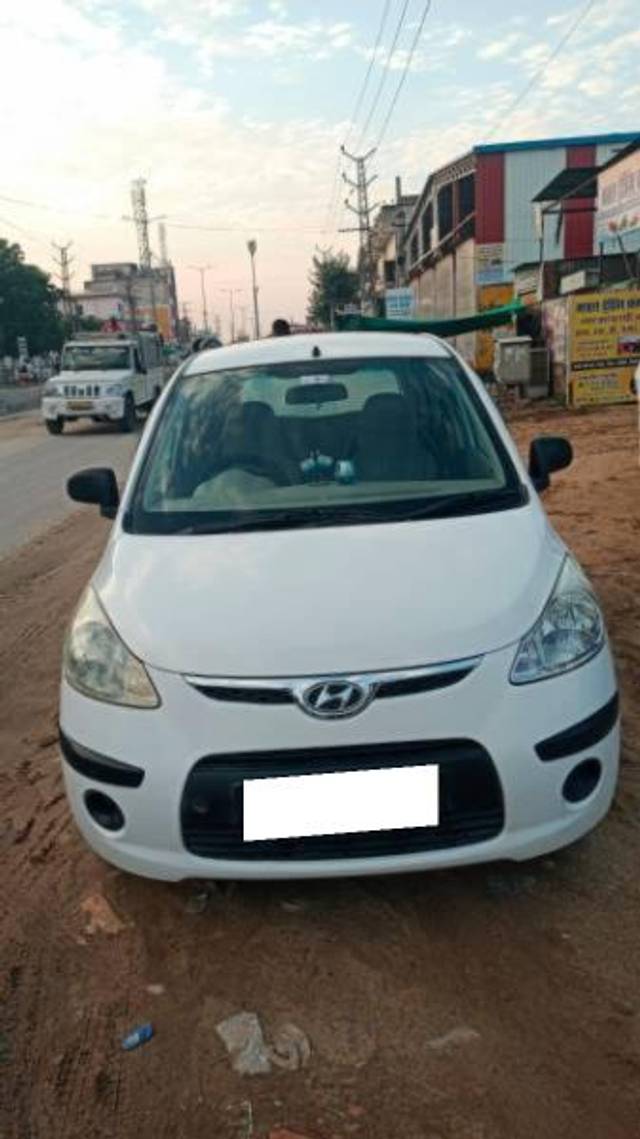 https://images10.gaadi.com/usedcar_image/4151995/original/processed_640863c9-cc95-40bb-873f-ac91b5c919f3.jpg?imwidth=6401