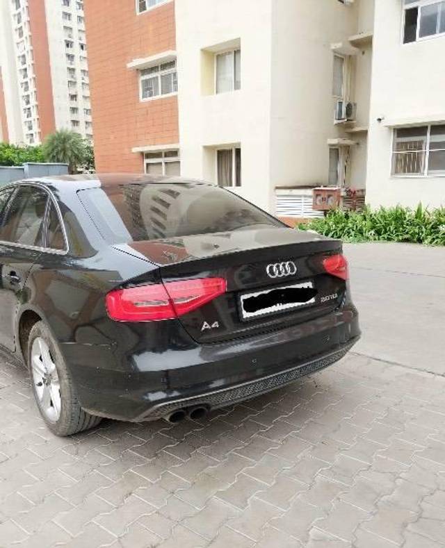 https://images10.gaadi.com/usedcar_image/4152039/original/processed_76a5da02-06a3-4b93-b27a-a4905fd90d52.jpg?imwidth=6401