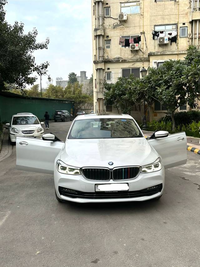 https://images10.gaadi.com/usedcar_image/4152043/original/695863a4d8b4ada0b381773c51635624.jpg?imwidth=6400