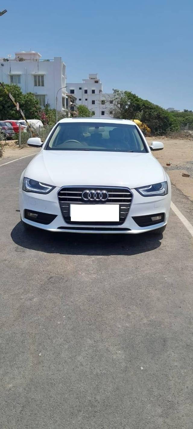 https://images10.gaadi.com/usedcar_image/4152072/original/processed_3374c412c73e2e5a3925b916e2a45d0a.jpg?imwidth=6400