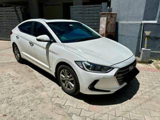 Hyundai Elantra 2015-2019 Hyundai Elantra 2.0 SX Option AT