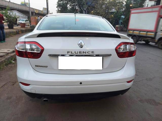 https://images10.gaadi.com/usedcar_image/4152234/original/processed_7315378e08774a36dac2f91d045e88f8.jpeg?imwidth=6402