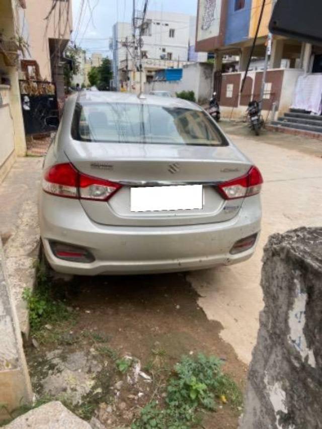 https://images10.gaadi.com/usedcar_image/4152237/original/processed_c8d4785a-9370-4e52-b0ec-31d83a48d198.jpg?imwidth=6401