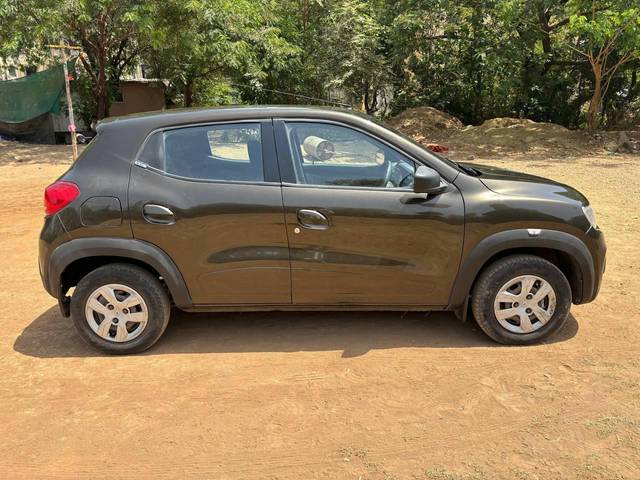 https://images10.gaadi.com/usedcar_image/4152364/original/processed_6d7572a53c5a8a03ef9069c4645cf505.jpeg?imwidth=6401