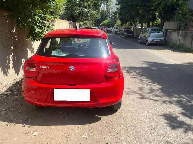 https://images10.gaadi.com/usedcar_image/4152417/original/processed_3ddf3891-5fdb-485a-9fc5-736d52e3aef8.jpg?imwidth=6402