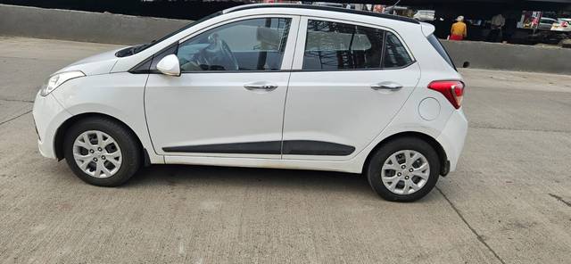 https://images10.gaadi.com/usedcar_image/4152491/original/5e9e1150bb92149ca504c7167f629f06.jpeg?imwidth=6402