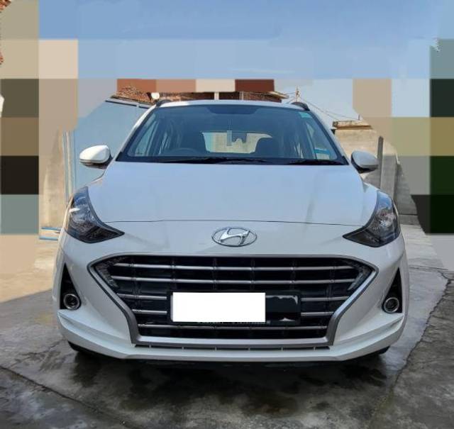 https://images10.gaadi.com/usedcar_image/4152696/original/processed_c00f9a3b-d589-44a4-a00d-3668401a4821.jpg?imwidth=6400