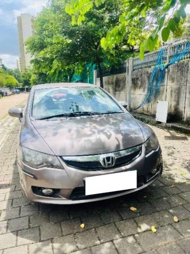 https://images10.gaadi.com/usedcar_image/4152702/original/processed_ddc40f34-520b-41ff-8b08-fa2577e6e47b.jpeg?imwidth=6400