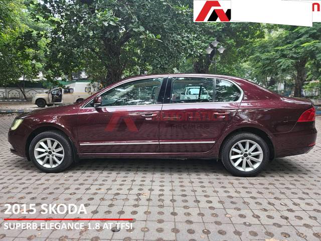 https://images10.gaadi.com/usedcar_image/4152709/original/processed_f5daa0078d742f4bfa59ebe6cf069476.jpg?imwidth=6402