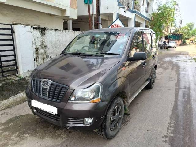 https://images10.gaadi.com/usedcar_image/4152767/original/processed_84fd0198-6155-4579-983e-f03aa64a7ca5.jpg?imwidth=6402