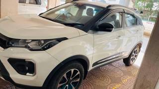 Tata Nexon 2017-2020 Tata Nexon 1.2 Revotron XZ Plus