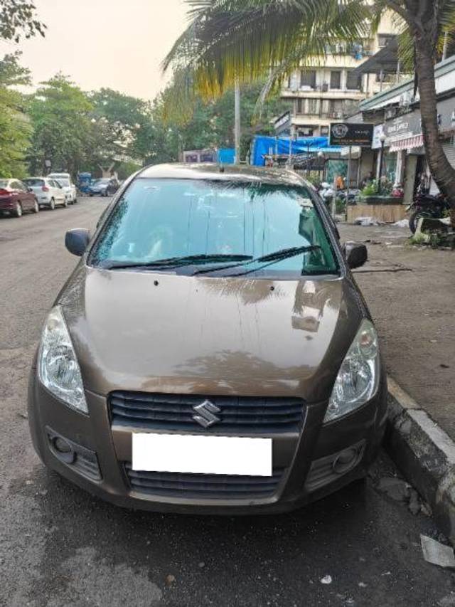 https://images10.gaadi.com/usedcar_image/4153165/original/processed_df9019db-ecab-473d-af51-794107ed5231.jpg?imwidth=6402