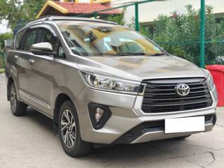 Toyota Innova Crysta 2020-2022 Toyota Innova Crysta 2.4 G 7 STR