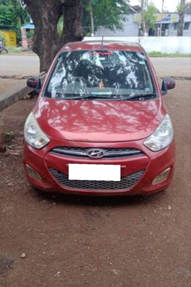 https://images10.gaadi.com/usedcar_image/4153468/original/processed_28d18a5a-fb9d-497e-9533-cff968235c5c.png?imwidth=6400