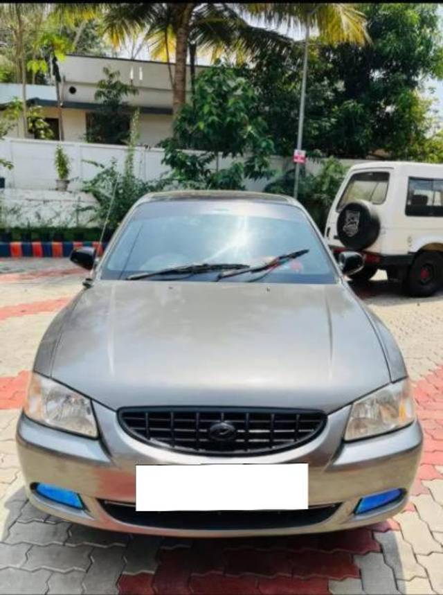 https://images10.gaadi.com/usedcar_image/4153491/original/processed_9655524b-2627-462e-98d2-eecf1af5b290.jpg?imwidth=6400